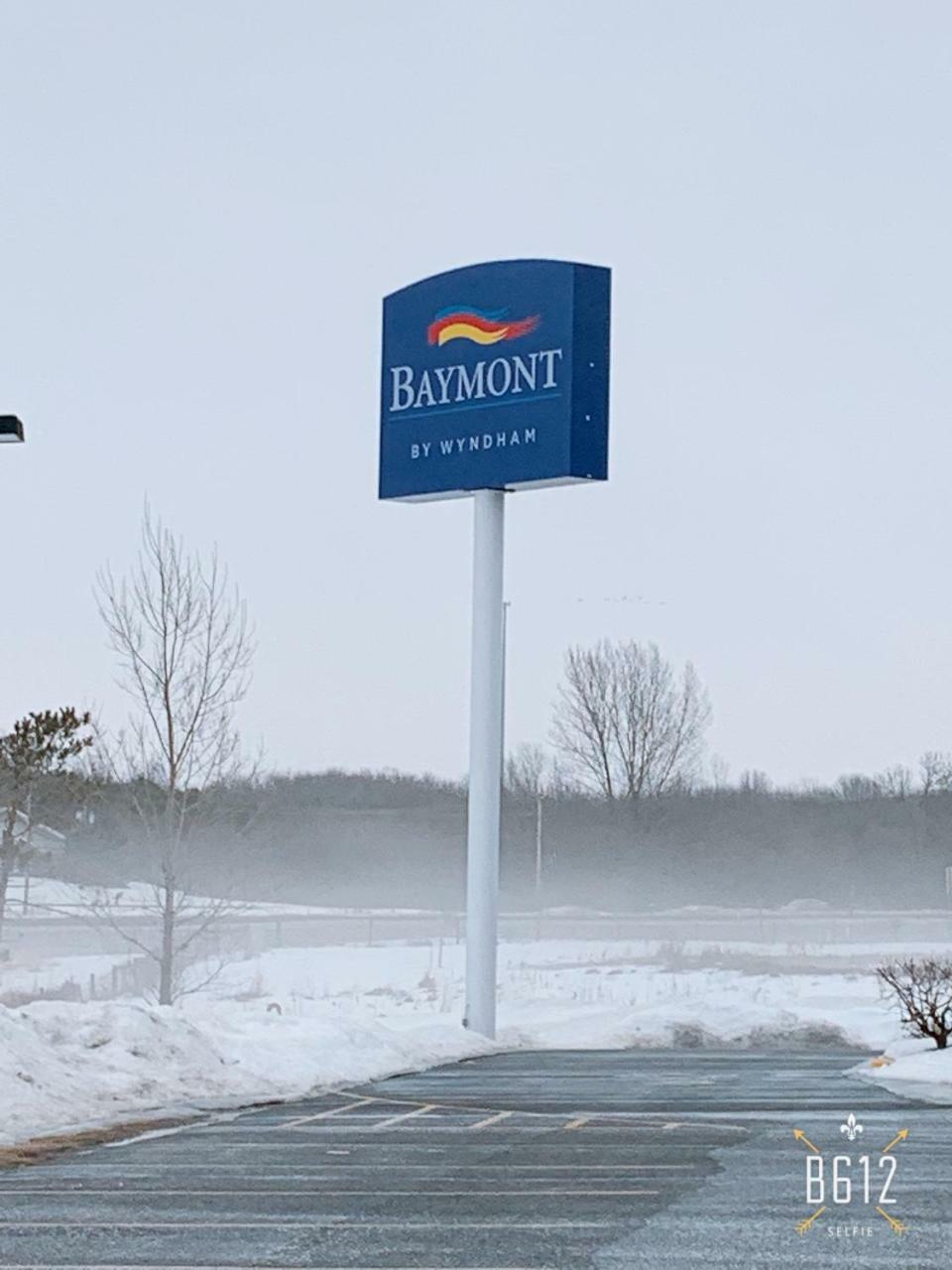 Отель Baymont By Wyndham Baldwin Экстерьер фото